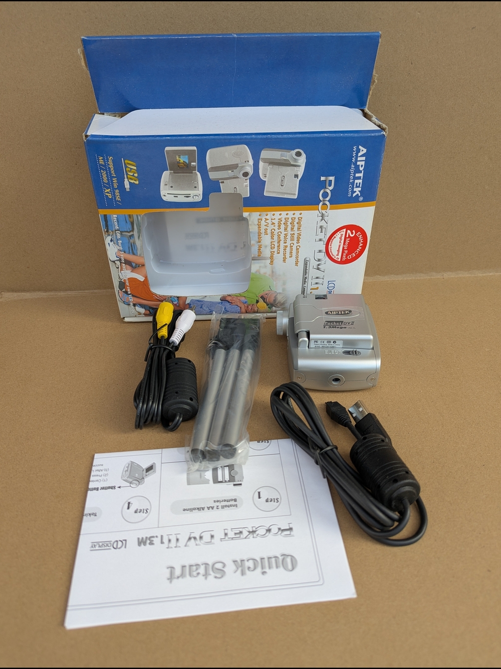 Aiptek Pocket DV II 1.3M Camcorder Digital Camera Vintage Y2K Box Tripod Cables
